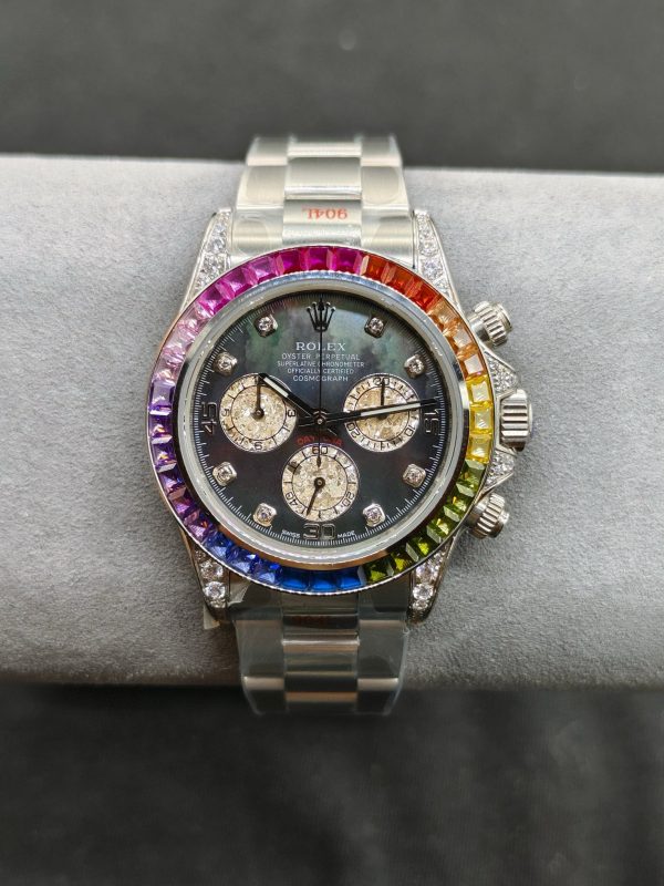 OM ROLEX Soaring to the Pinnacle of the Rainbow --- Rolex Rainbow Bezel Daytona