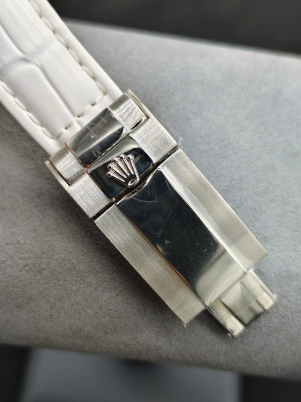 OM ROLEX Soaring to the Pinnacle of the Rainbow --- Rolex Rainbow Bezel Daytona - Image 6