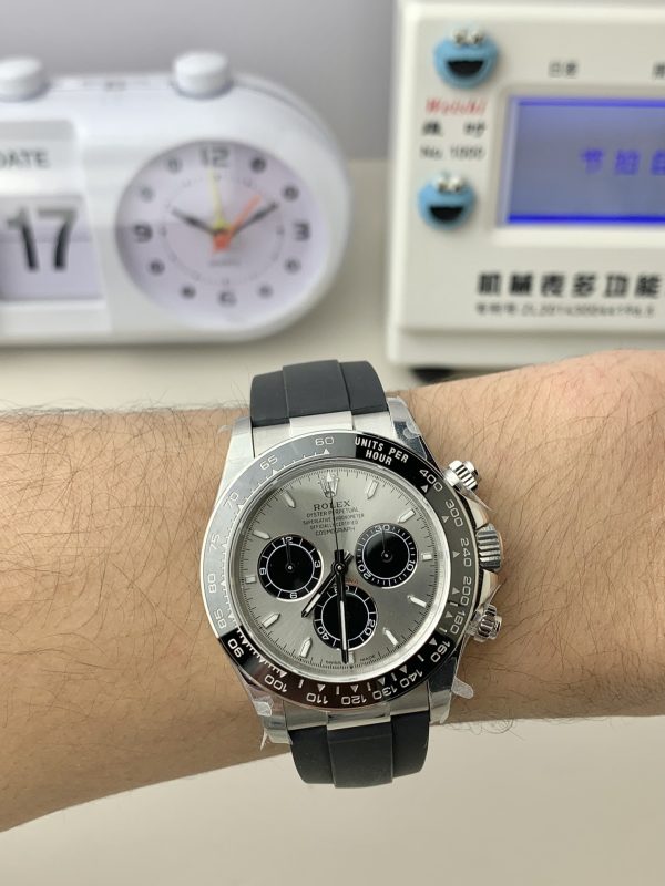 QF v5 904 new Daytona economy version, integrated 4131 bi-directional winding movement, with performance identical to the original and good stability!! - Image 3