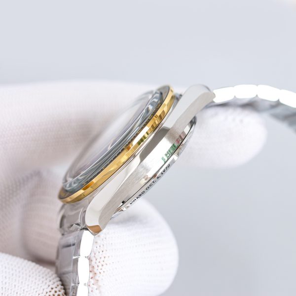 Top-level replicas of the full range of Omega Speedmaster series by major factories such as VS Factory and ZF Factory. - Image 7
