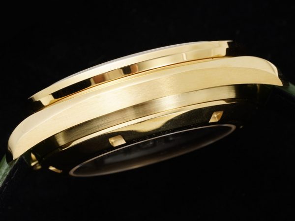 Top-level replicas of the full range of Omega Speedmaster series by major factories such as VS Factory and ZF Factory. - Image 9