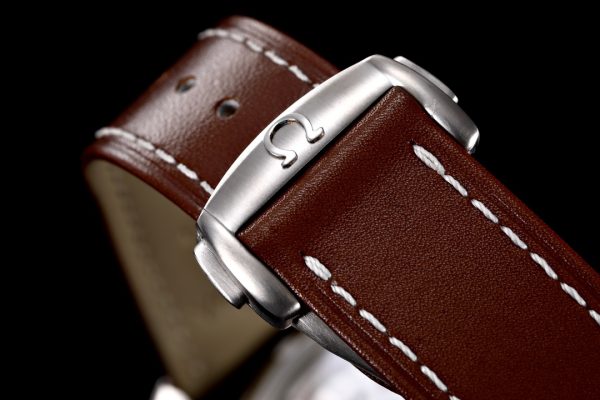 Top-level replicas of the full range of Omega Speedmaster series by major factories such as VS Factory and ZF Factory. - Image 9